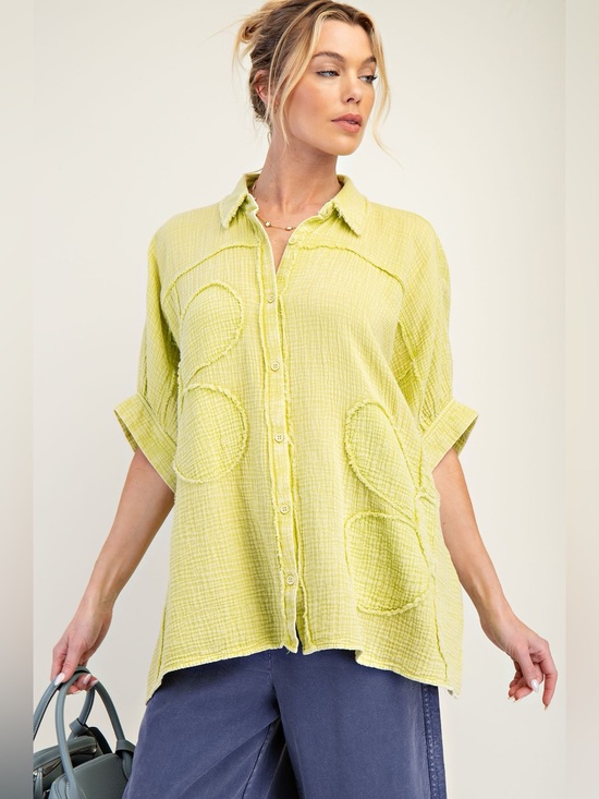 easel Tops - Easel PLUS Green Tea Flower Gauze Top